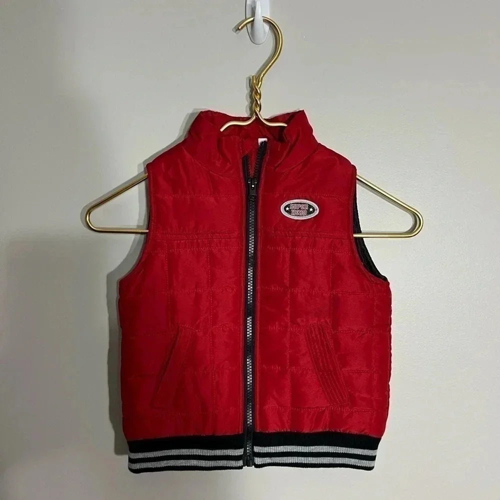 Boys kids headquarters‎ red puffer vest size 2T